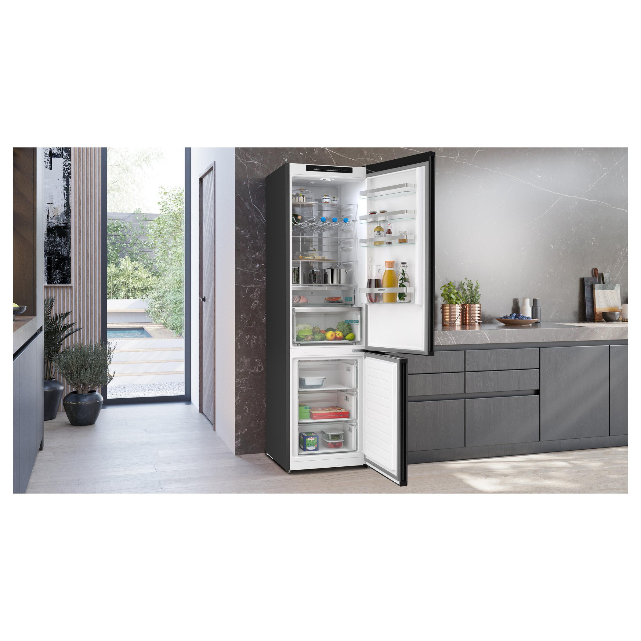 Frigorífico combinado de libre instalación 203 x 60 cm Acero negro antihuellas Siemens KG39NVXCG iQ300 - Imagen 3