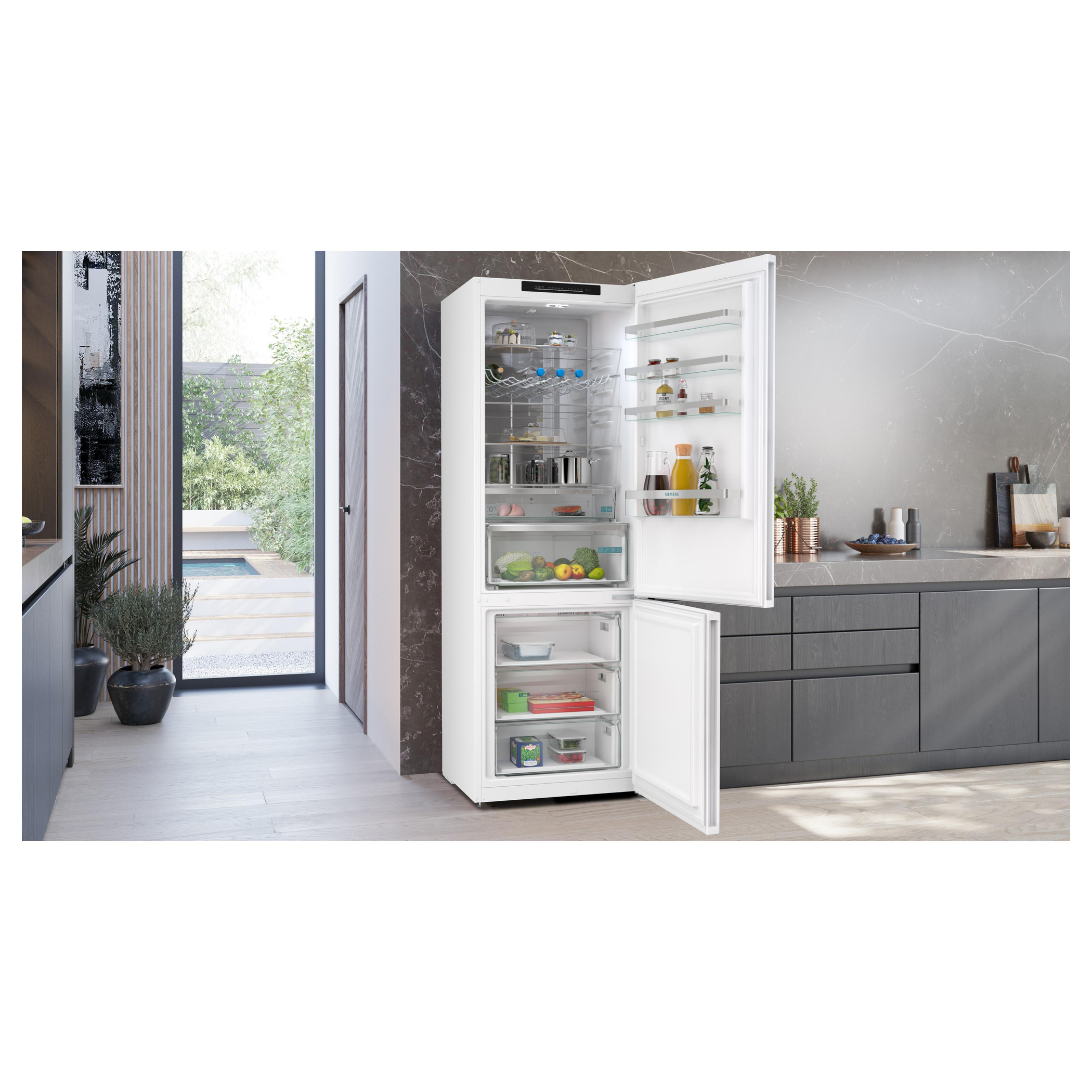 Frigorífico combinado de libre instalación 203 x 70 cm Blanco, Total noFrost Siemens KG49NVWDG iQ300 - Imagen 3